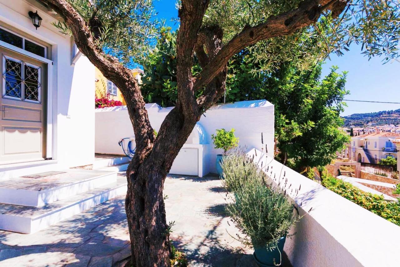 Aria House Villa Spétses Buitenkant foto